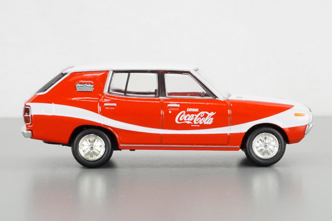トミカ リミテッドヴィンテージ ネオ スカイラインバン コカ・コーラ
