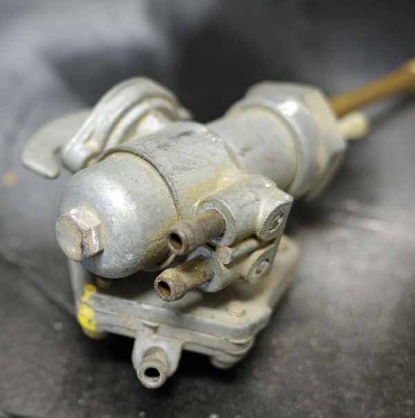 当時物、SUZUKI T250/T350/T500/GT250 フューエルコック 負圧燃料