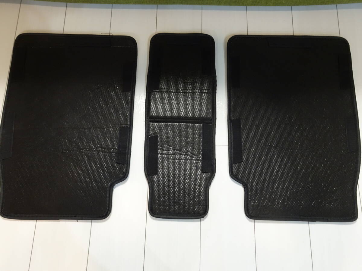 未使用品！BMW X1 F48用／Mスポーツ 後部座席背面マット_2