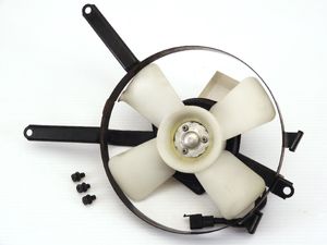 GPZ1100 ラジエーターの値段と価格推移は？｜1件の売買データから