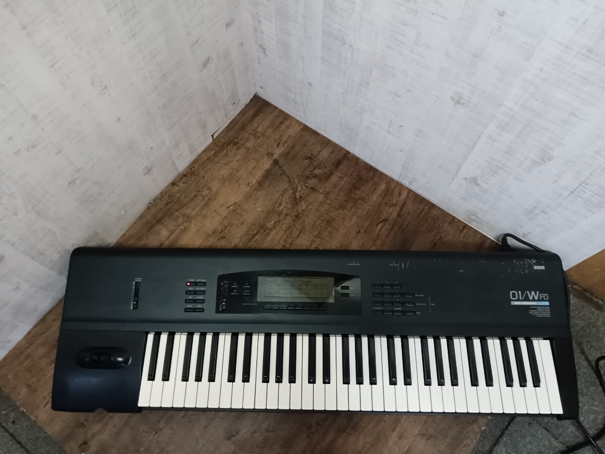 KORG コルグ 01/WFD シンセサイザー キーボード 電子ピアノ 楽器 鍵盤 