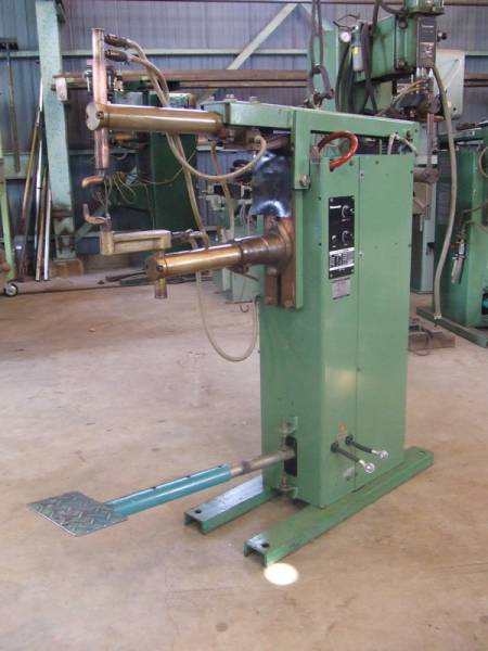 2004年製Panasonic15kva足踏みスポット溶接機YR-150SRF□板金(溶接機 