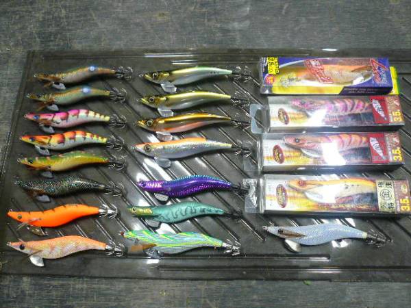 エギ本 ガンクラフト クリックス 墨族 ダートマックス他 3 5号 売買されたオークション情報 Yahooの商品情報をアーカイブ公開 オークファン Aucfan Com