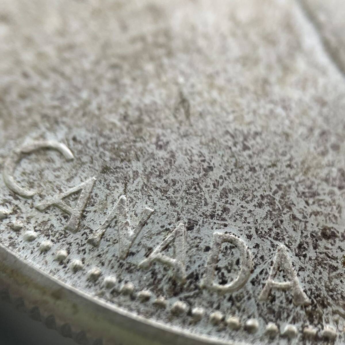 銀貨】カナダ1ドル銀貨 エリザベス2世 1867-1967 外貨 シルバー