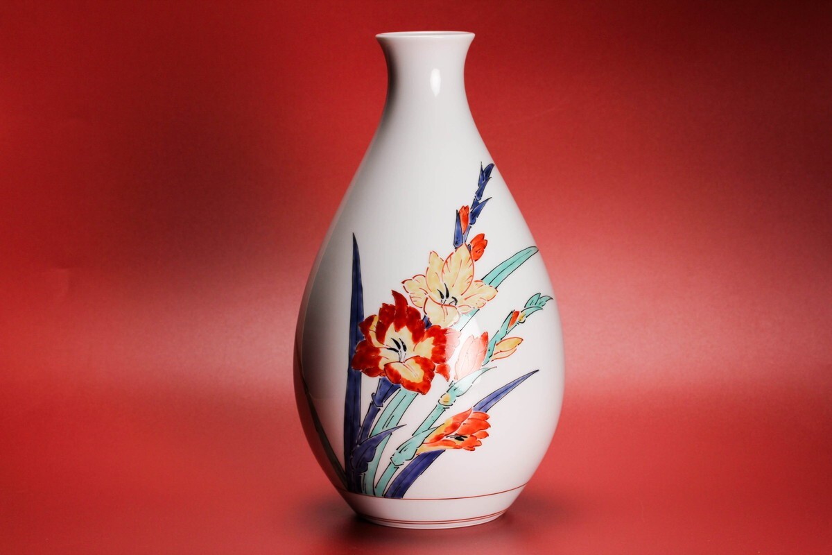 人間国宝 十四代 酒井田柿右衛門 錦グラジオラス文花瓶 共箱 共布 本物