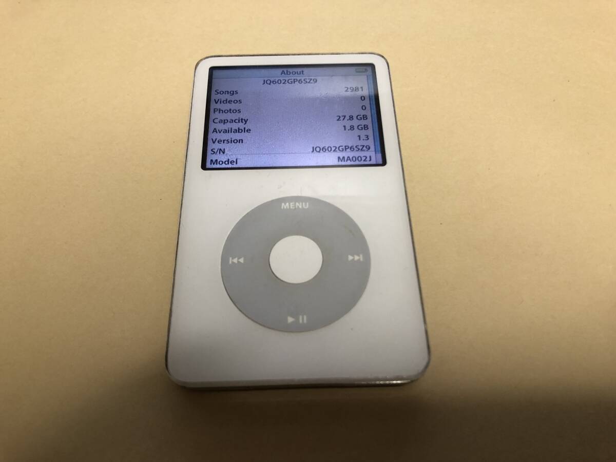 【動作品】iPod classic 30GB　MA002J/A1136_1