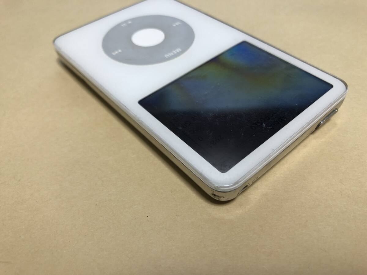 【動作品】iPod classic 30GB　MA002J/A1136_4