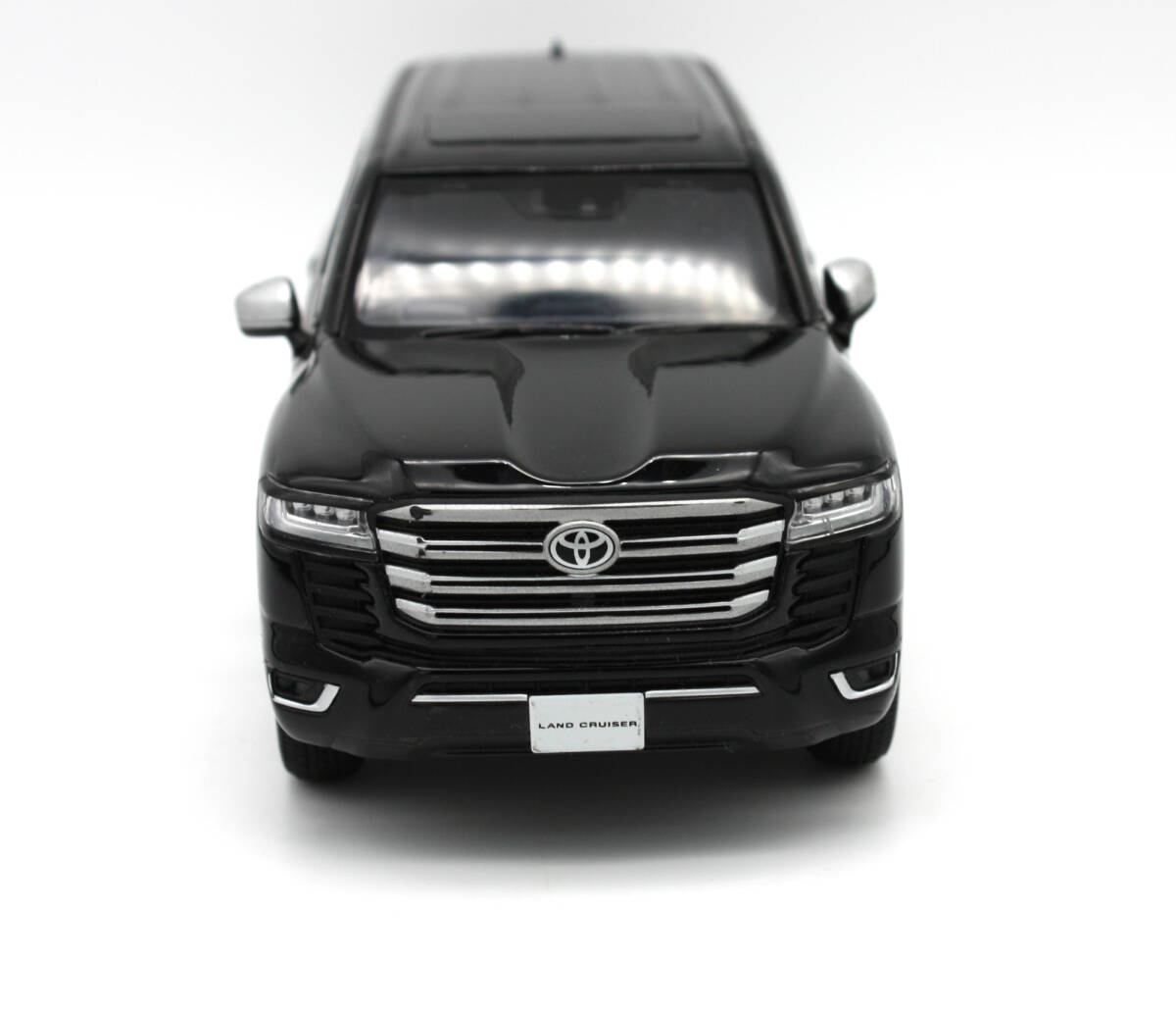 TOYOTA トヨタ 非売品 LAND CRUISER 300 ランドクルーザー 1/30 ダイ