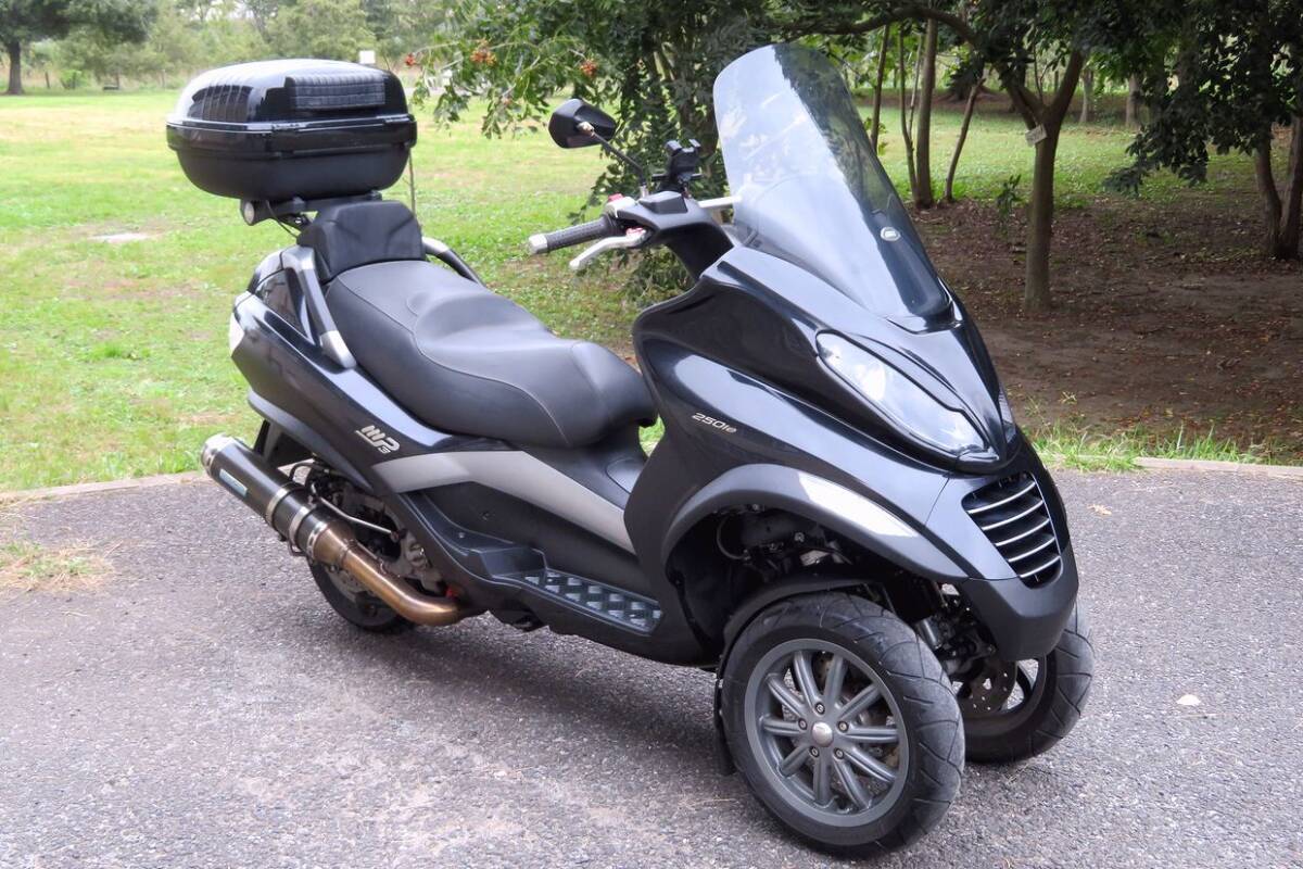 ☆250ccトライク 普通自動車免許(AT限定可)ピアジオMP3□走行約1,1万 ☆250ccトライク 普通自動車免許(AT限定可)ピアジオMP3□走行約1,1万