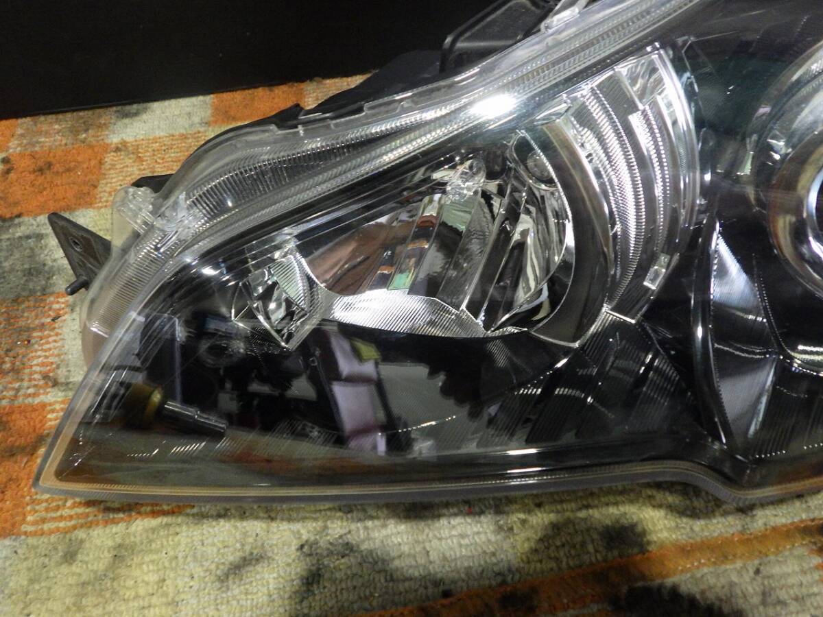 070924 レガシィ B4 BM9 美品 インナーブラック HID ヘッド ライト ランプ 左右 BR9　［E×2］ レガシィ B4 前期 美品 パーツ DBA-BM9(10062108