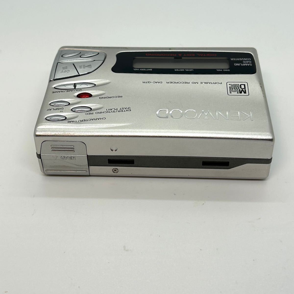 T1268 KENWOOD ポータブルMDプレーヤー DMC-L7R T1268 KENWOOD ポータブルMDプレーヤー DMC-L7R ポータブルMD