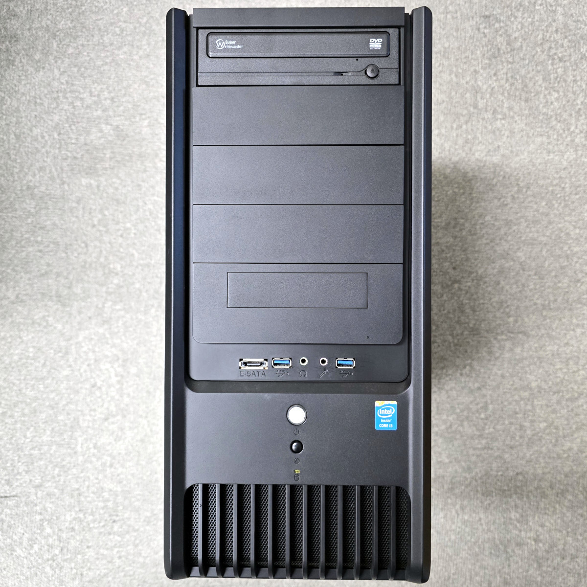 ⁄ 自作PC Pro Windows ASUS Asus Windows11 メモリ16GB 25H2 Core 0 