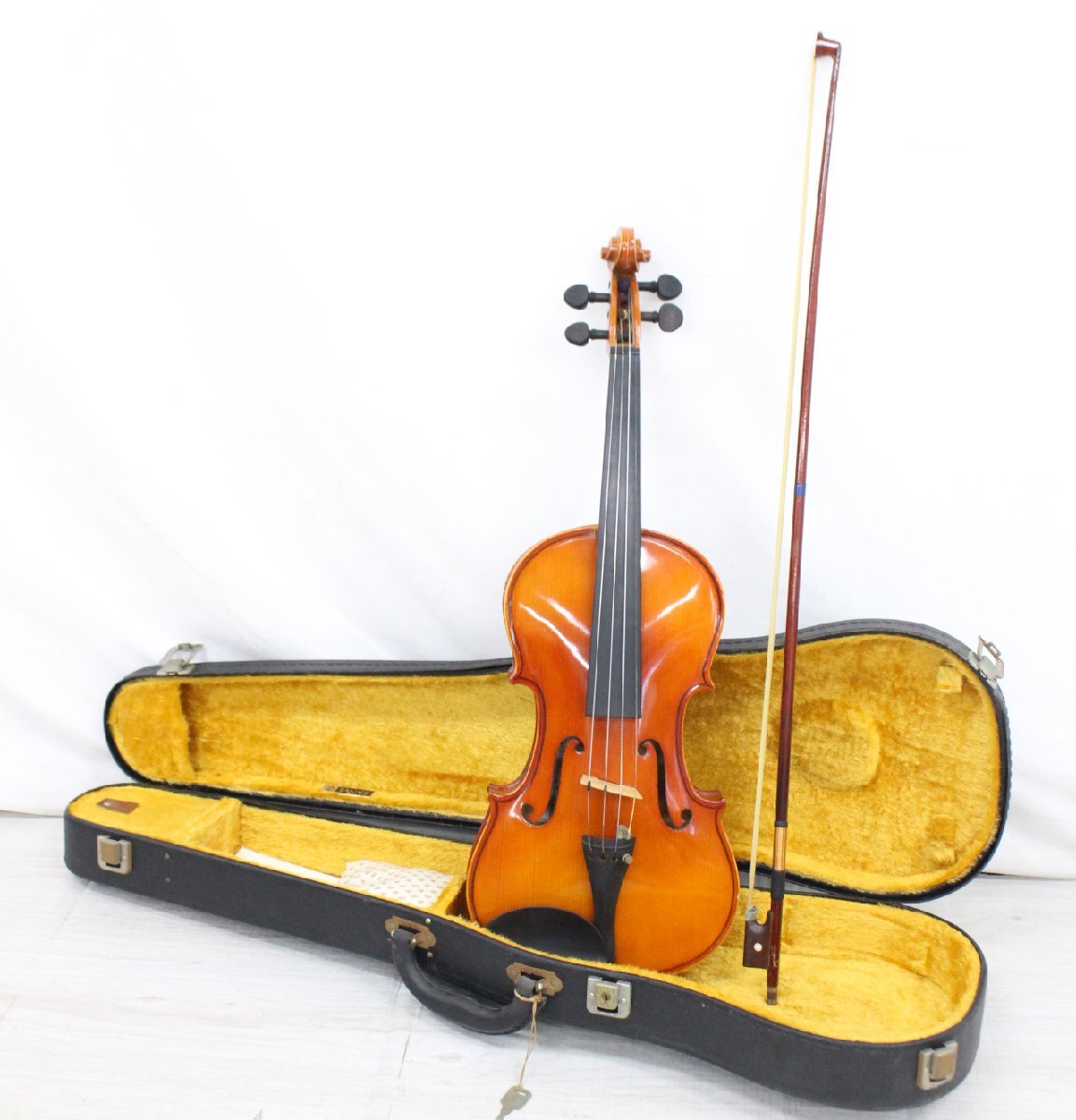 行董】Antonius Stradivarius Faciebat Anno ストラディバリウス