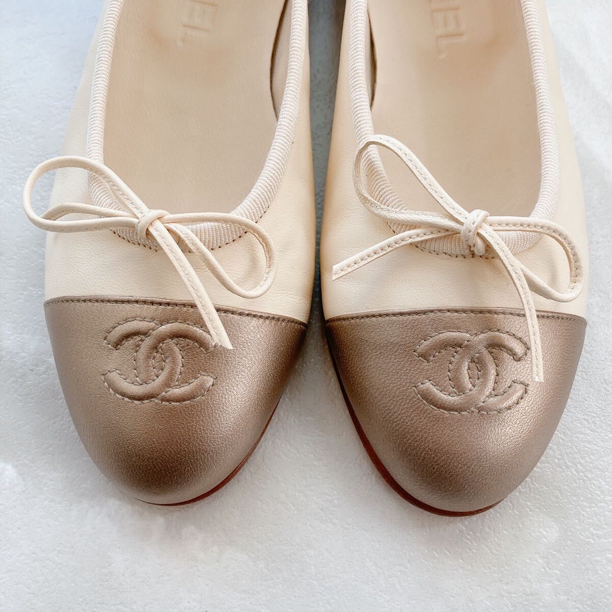 美品 CHANEL シャネル バレエ フラットシューズ ベージュ アイボリー 