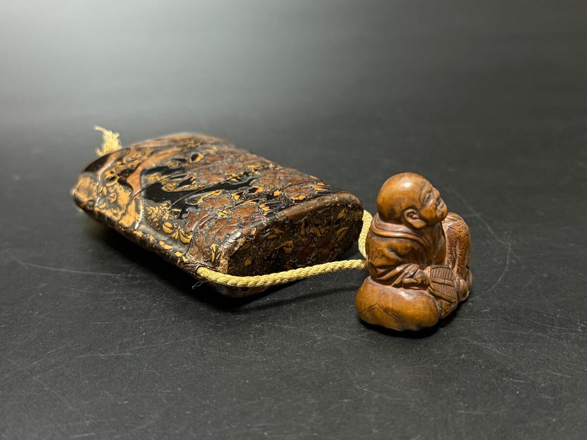 印籠 時代物 桜図 仏 根付 漆器 蒔絵 彫刻(漆芸)｜売買された
