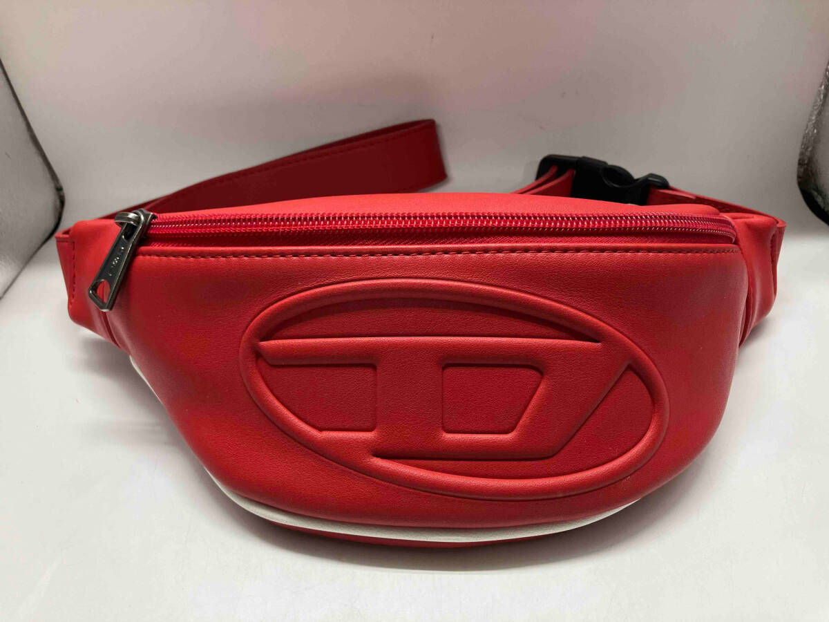 DIESEL ディーゼル レザーボディバッグ 革製 レッド 赤 横幅約22cm 