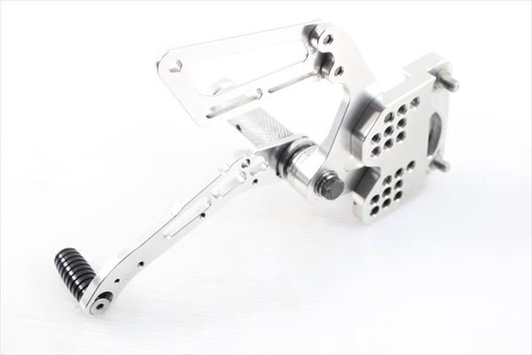 1円スタート:予備部品 BMW S1000RR[29社外K-FACTORY　バックステップ]｝B BMW S1000RR K-FACTORY ケイファクトリー Kファクトリー 2019>