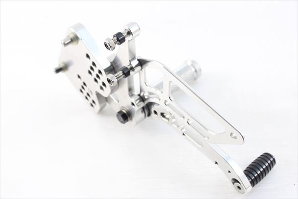 1円スタート:予備部品 BMW S1000RR[29社外K-FACTORY　バックステップ]｝B BMW S1000RR K-FACTORY ケイファクトリー Kファクトリー 2019>