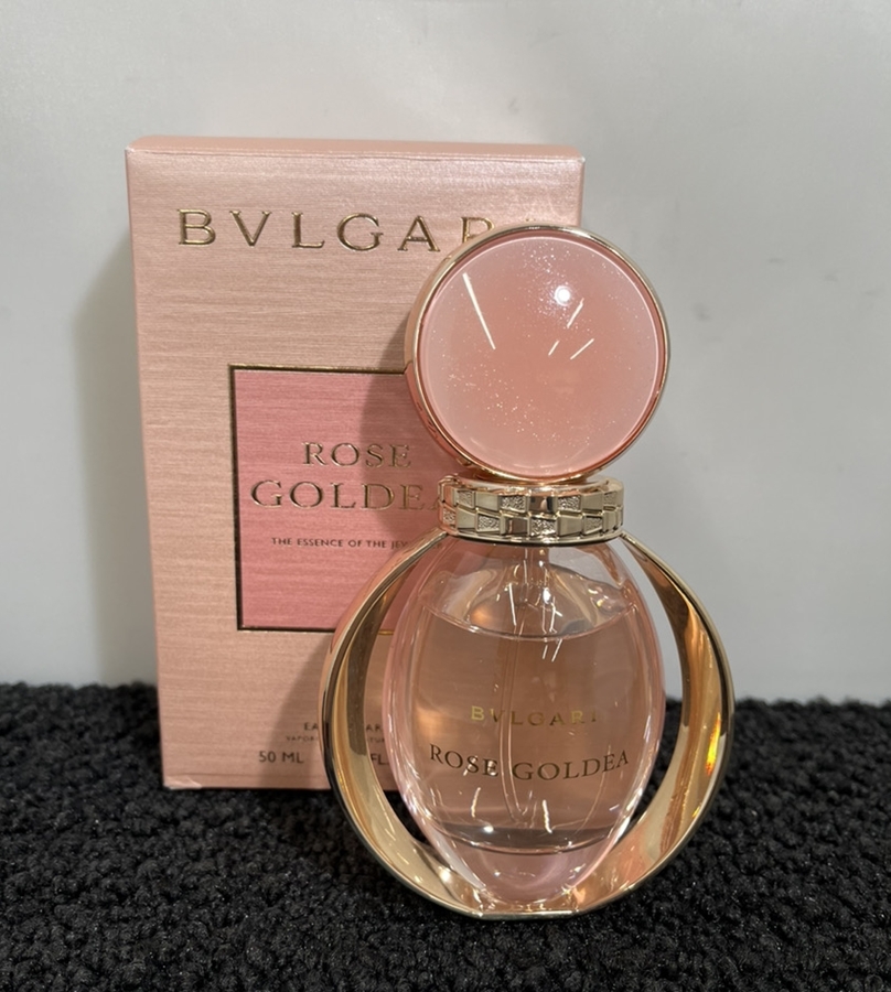 新作登場，定番人気 保管品 BVLGARI ROSE GOLDEA ブルガリ ローズ ゴルデア 50ml 残量多め オードパルファム 箱付き(ブルガリ)｜売買されたオークション情報、yahooの商品情報をアーカイブ公開 - オークファン ブルガリ