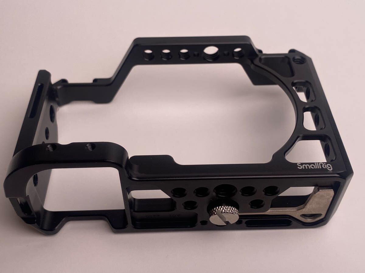 【中古・美品】 SmallRig カメラケージ #2310B SONY α6300/6400/6500用_1