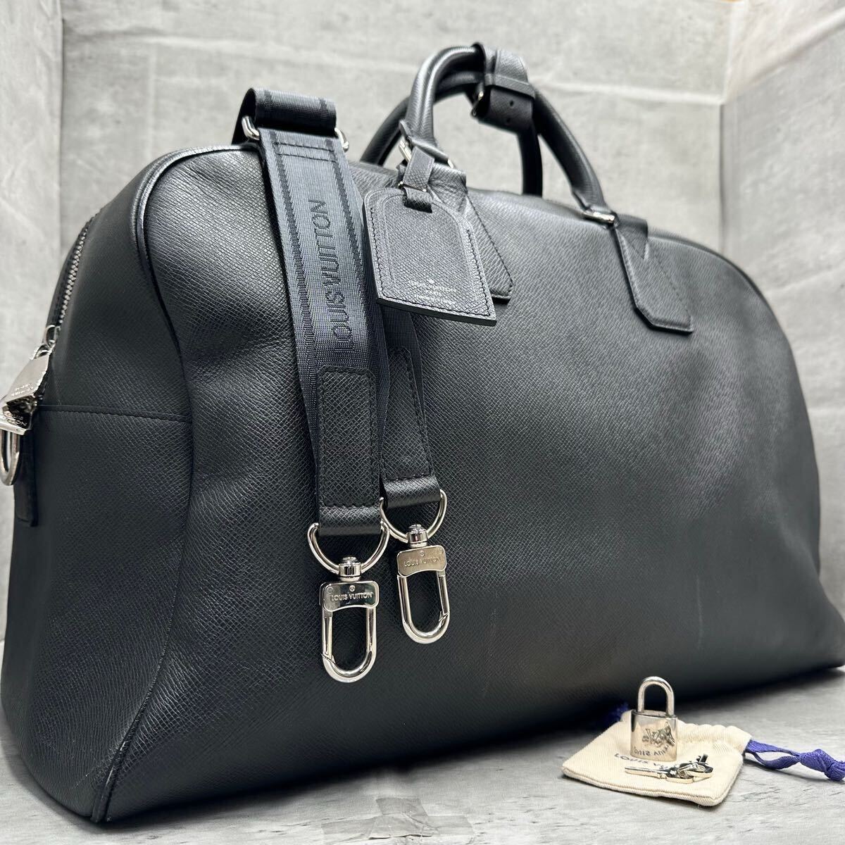 1円 現行/ 定価40万円 ルイヴィトン Louis Vuitton メンズ タイガ 