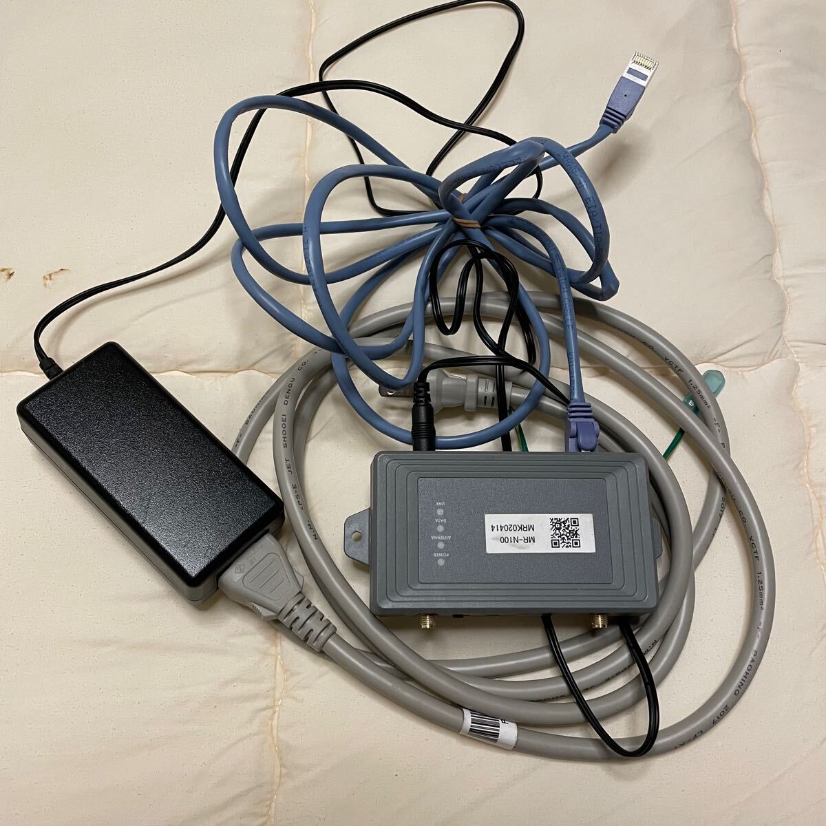 第一興商 DAM NBモバイルルーター MR-N100 動作品】MR-N100 DAM NB開局用モバイルルーター 第一興商 カラオケ