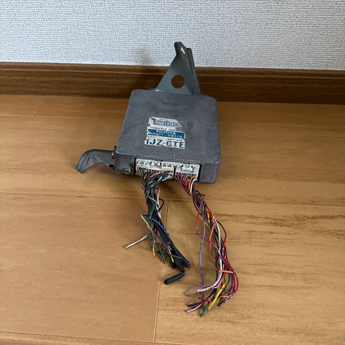 JZX100 スロットルコンピューター マーク2 チェイサー クレスタ 