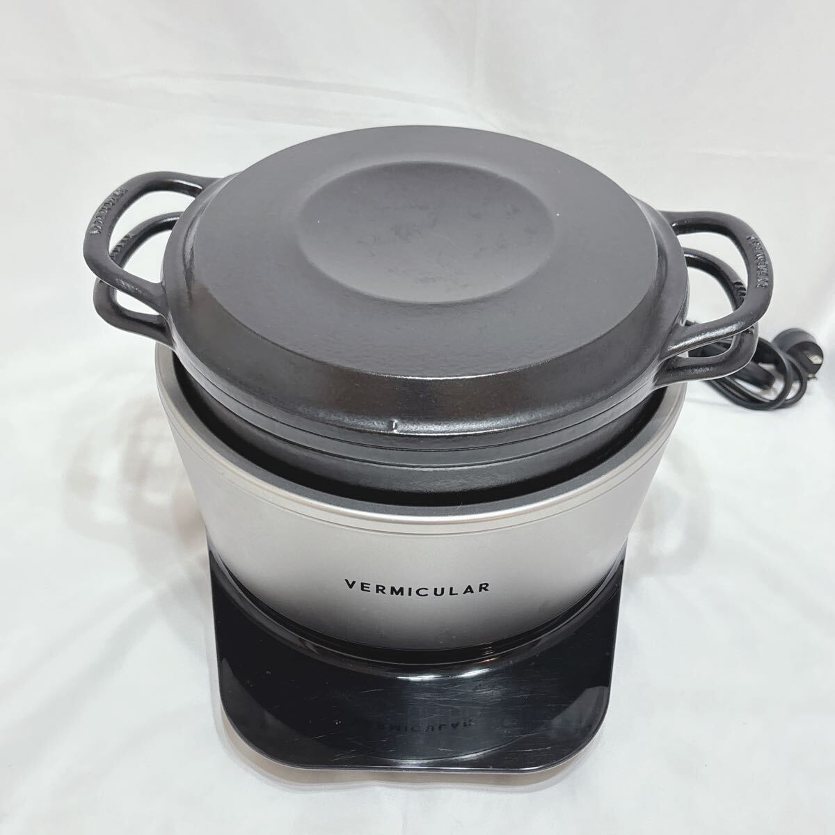 【美品】VERMICULAR（バーミキュラ）ライスポット PH23A-SV バーミキュラ ライスポット | 炊飯器 ⁄ ポット単品[マットブラック