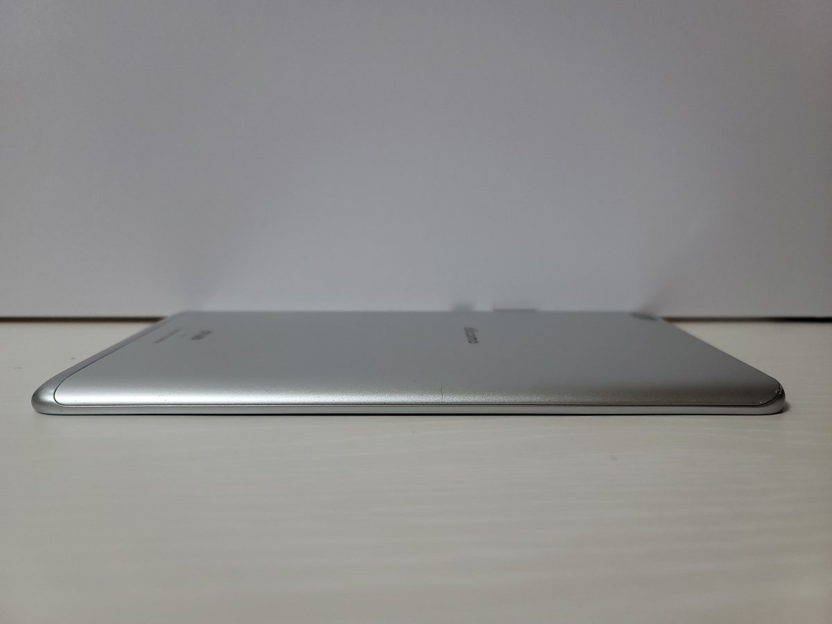 　★【47148WM】 ジャンク docomo d-02K HUAWEI dtab Compact シルバー 32GB Wi-Fi+Cellular 1円 ! 1スタ !_5