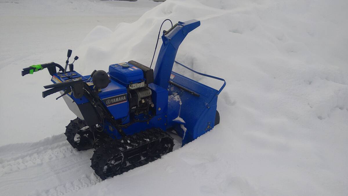 除雪機 ヤマハ YT1080ED | ヤマハYT1080EDサビ多いです ヤマダウェブ 