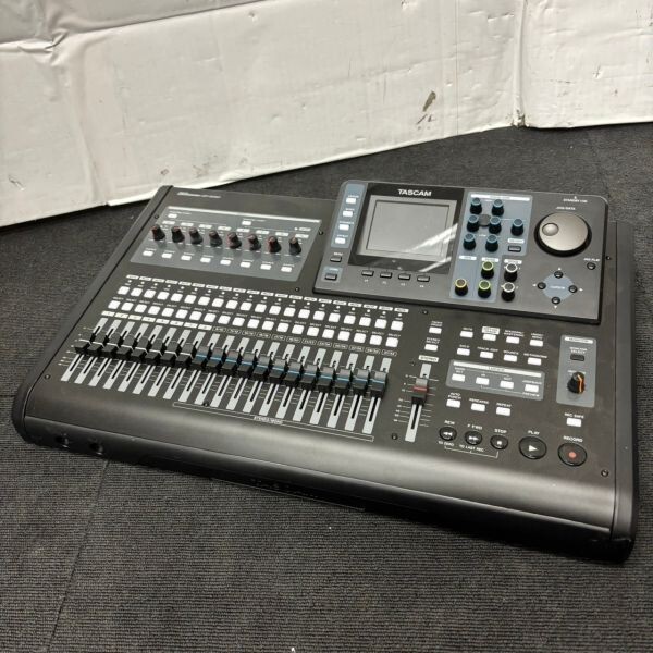 Q510-O15-7084 TASCAM タスカム マルチトラックレコーダー DP-32SD