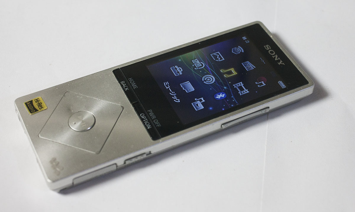 SONY Digital Walkman NW-A25 16GB ケーブル、充電器付き