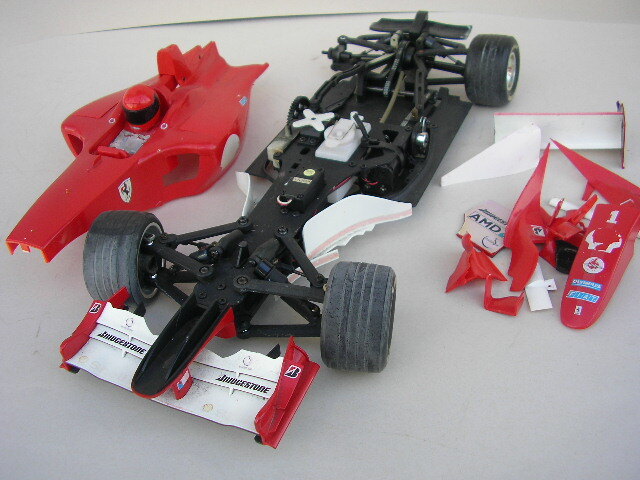 1/8 ラジコン エンジンカー デアゴスティーニ / 京商 フェラーリ F1