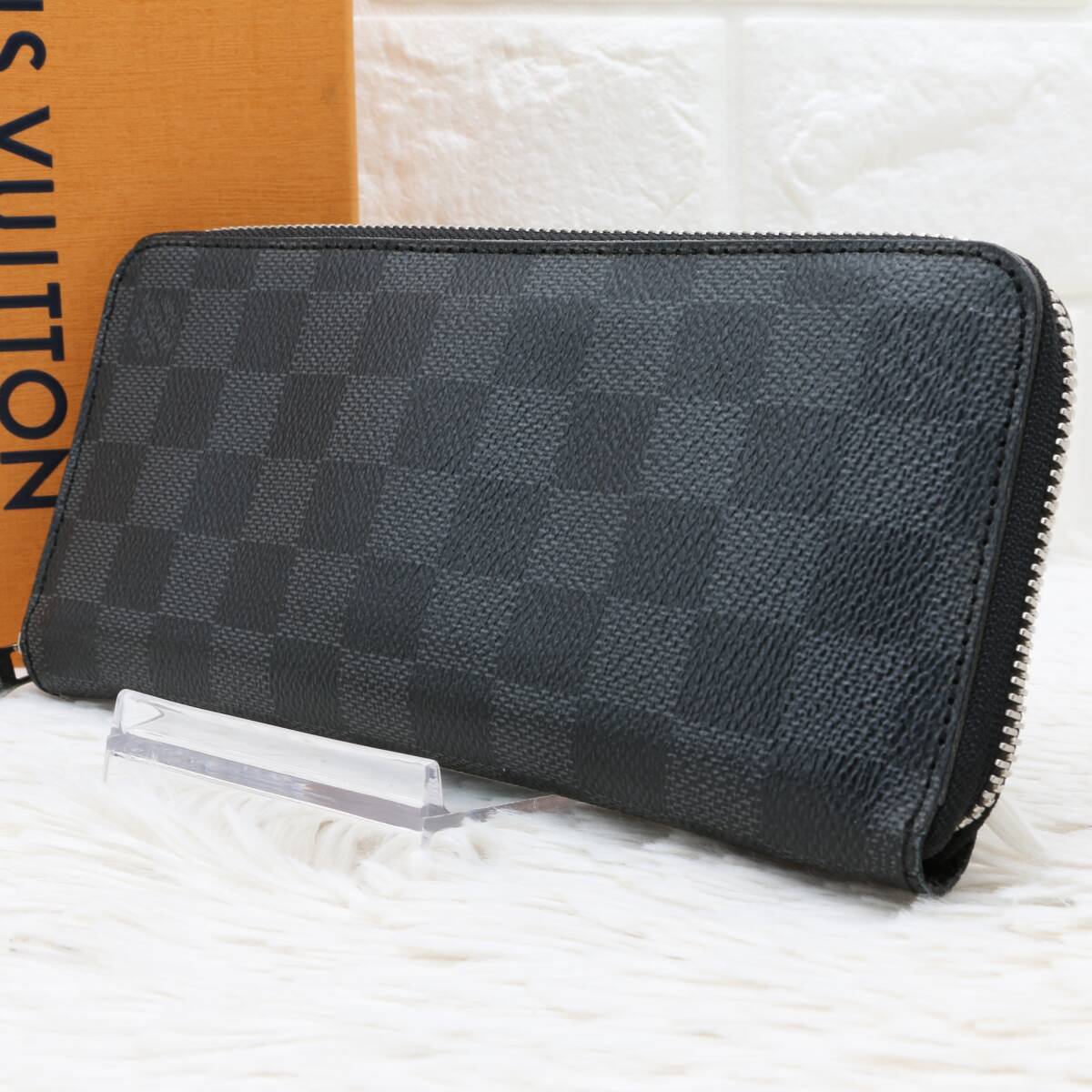 VUITTON LOUIS ヴェルティカル ルイヴィトン ルイ ウォレット ジッピー 