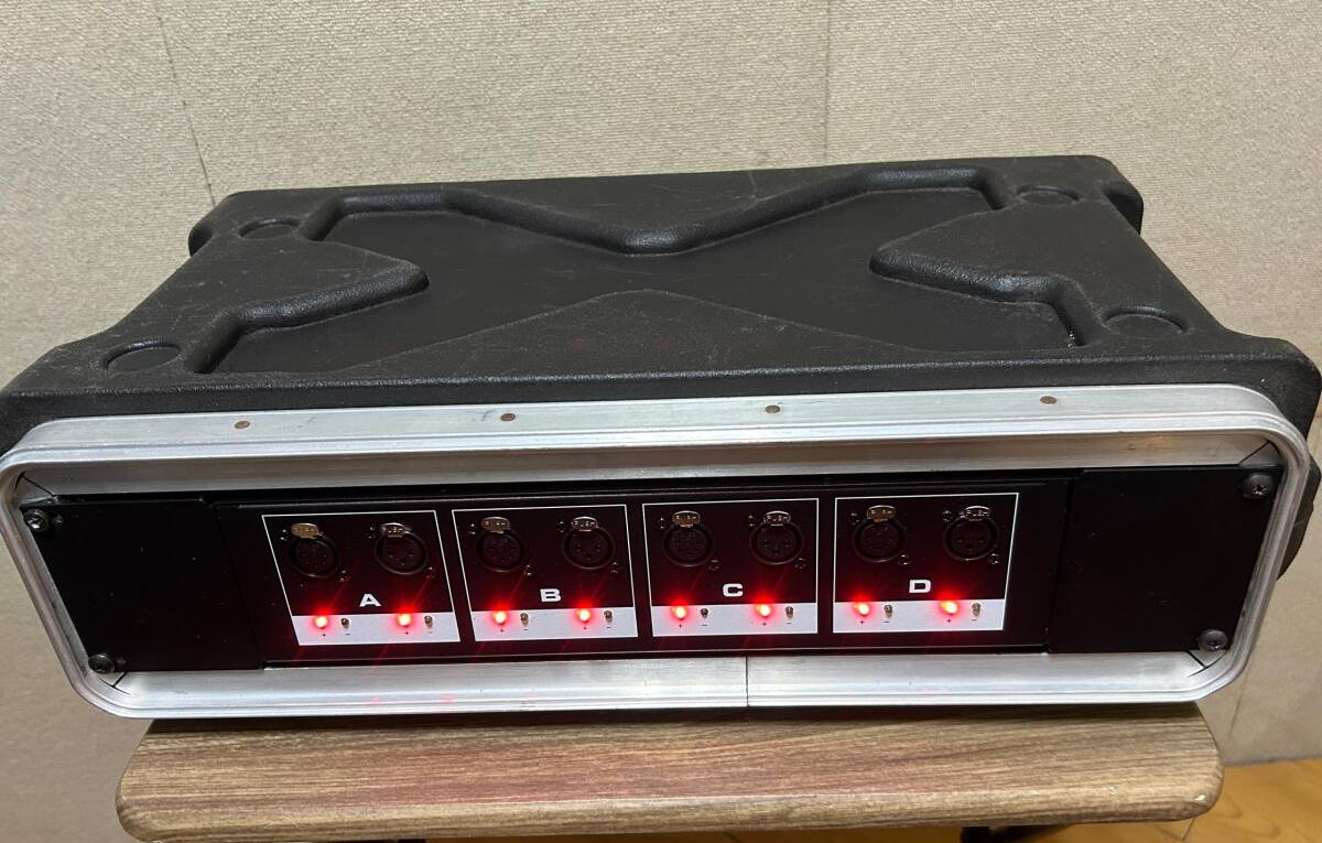 DMXスプリッター ELATION DMX-Branch/4 DMX ELATION DMX-Branch⁄4