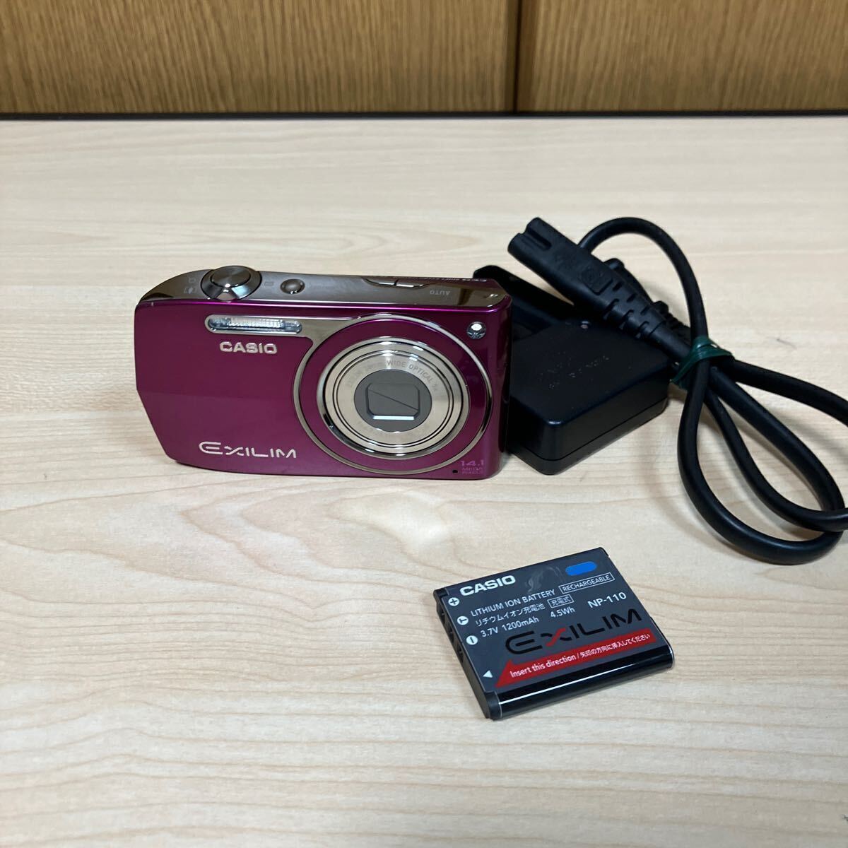 CASIO EXILIM EX-Z2300 デジタルカメラ - | 公式通販 ゴールド カシオ 