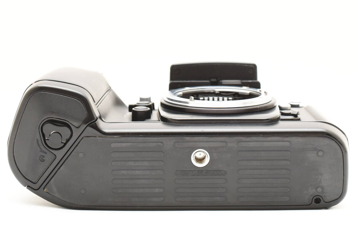 直売超高品質 ☆極上品☆ NIKON ニコン F4 ボディ 露出計・シャッター