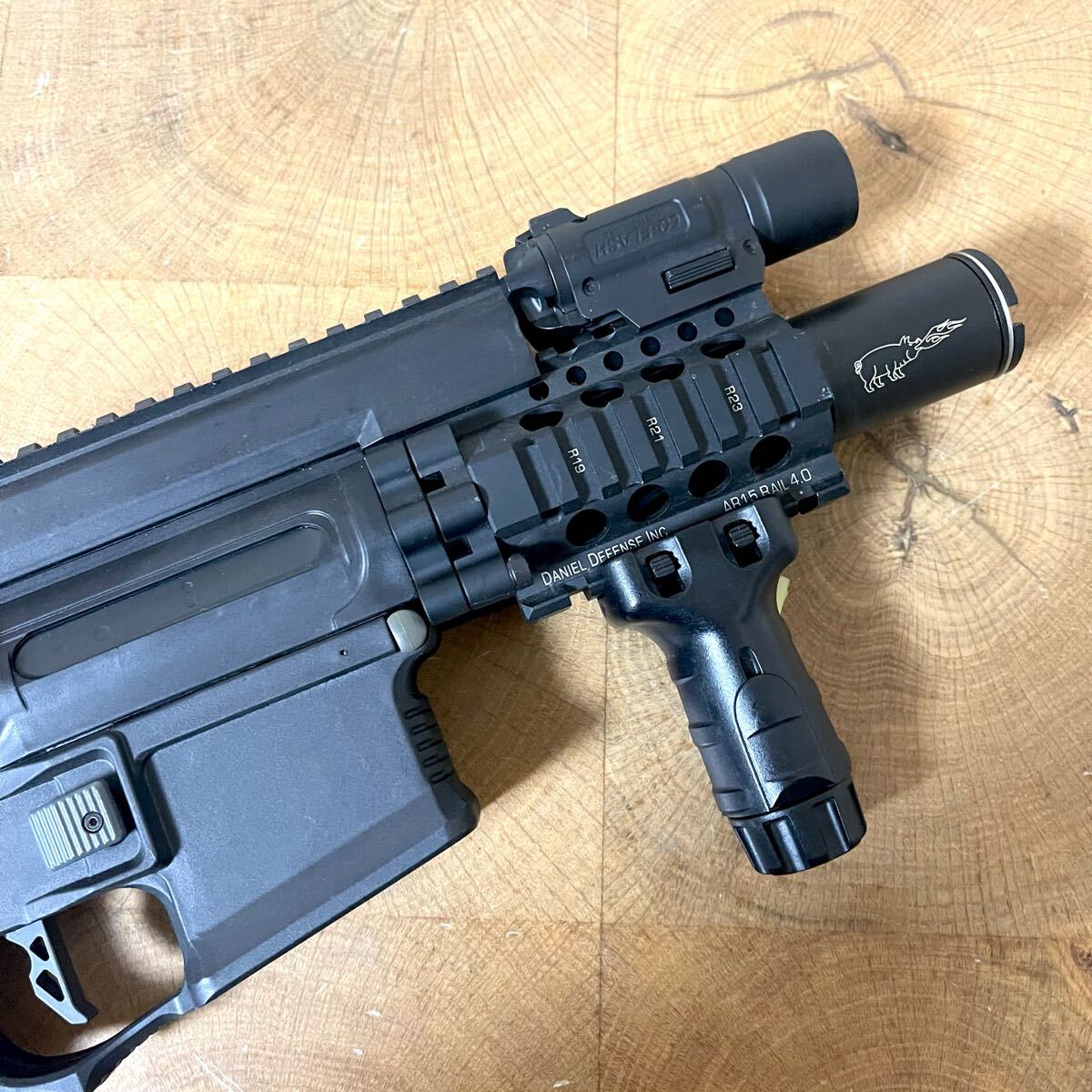 動作未確認 ARES AMOEBA 電動ガン 5.56MM NATO HG002 カスタム/MARUI CQ-FLASH/SKULL FLOG サプレッサー マガジン3個付_5