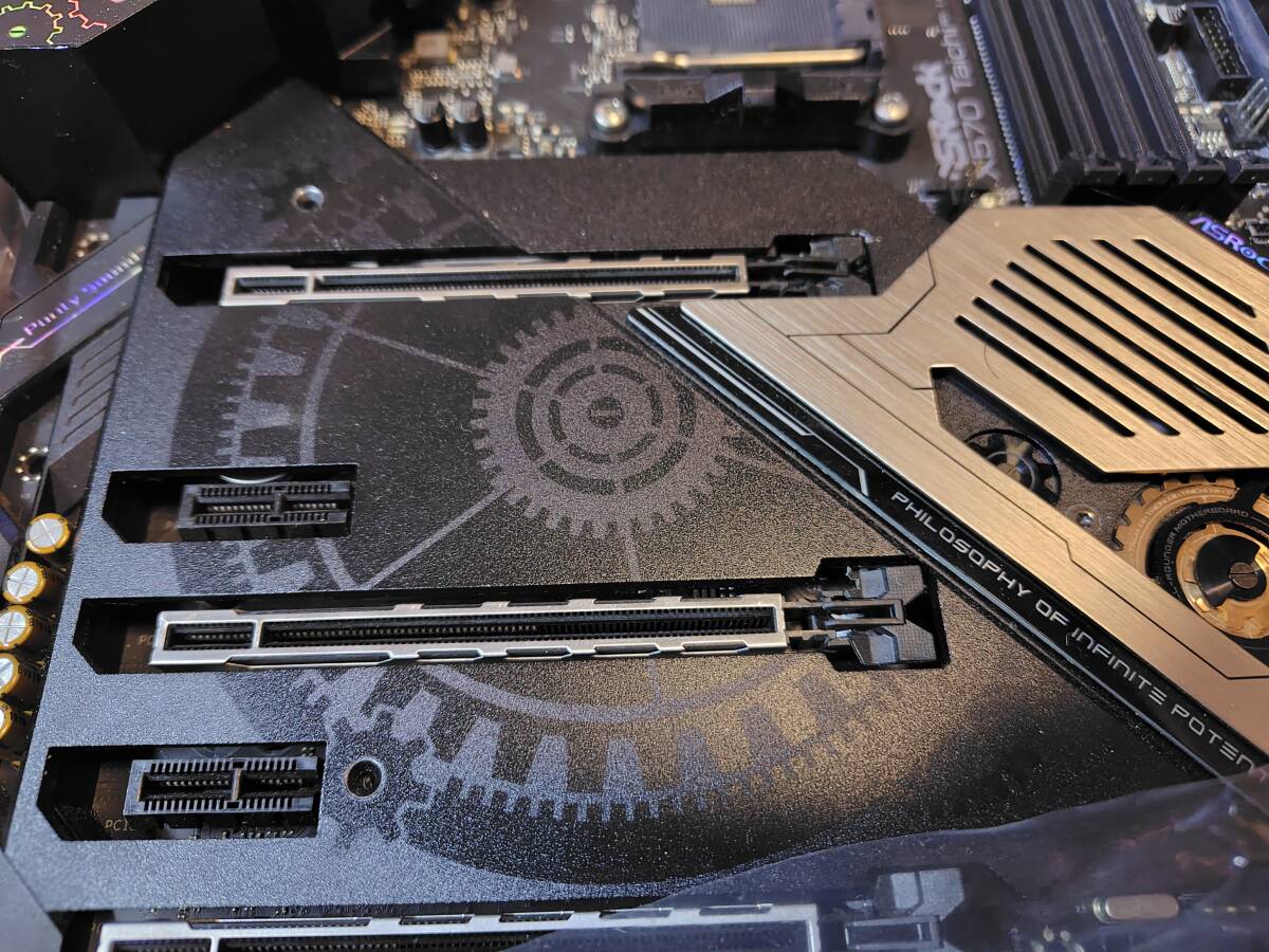 【中古PCパーツセット】Ryzen 7 5700X + ASRock X570 Taichi + DDR4-3200 32GB (16GB×2) + PCケース DP501(白)_6