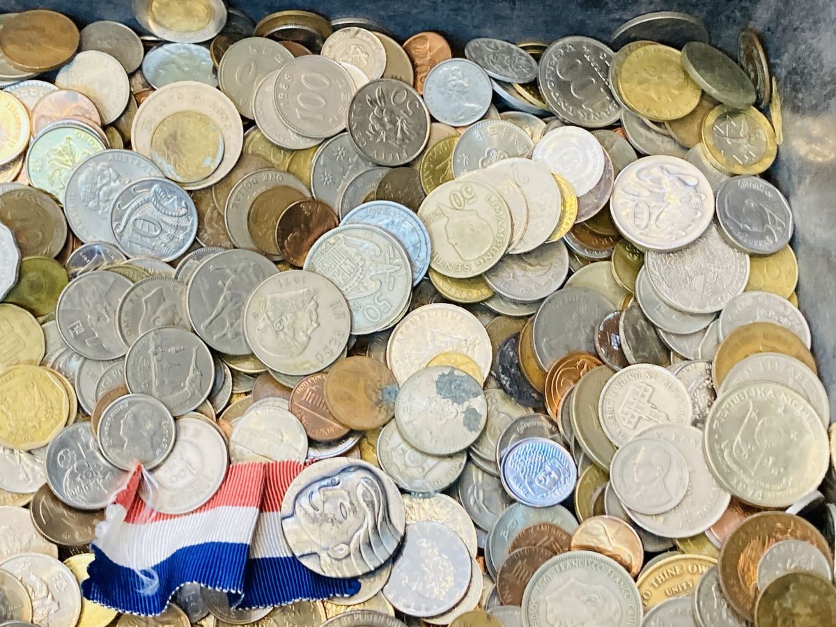 kmn07▼外国古銭 メダル 約5kg以上 大量おまとめ 未選別 外国銭 銅銭 アルミ銭 黄銅貨 レプリカ 記念メダル など▼_9