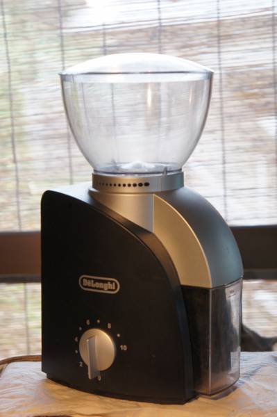 デロンギ コーヒーグラインダー KG100 実用品!(電動式コーヒー デロンギ コーヒーグラインダー KG100 実用品!(電動式コーヒー