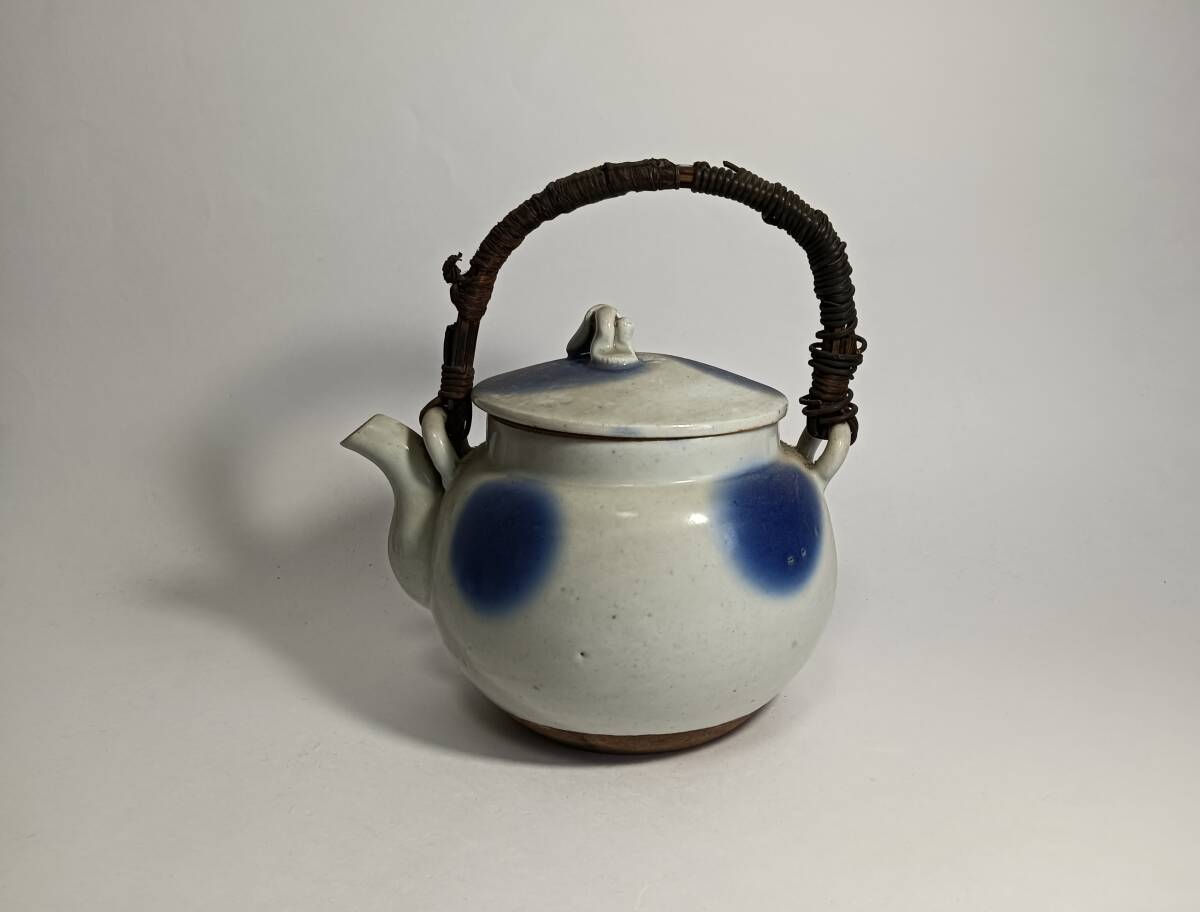 【茶犬】白磁吹墨土瓶 明治大正時代 #くらわんか_9