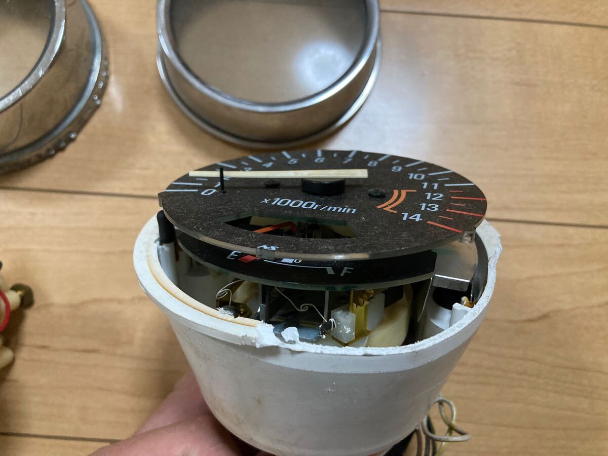 ジャンク 部品取り ゼファー 400 純正 タコメーター 分解品 検索用