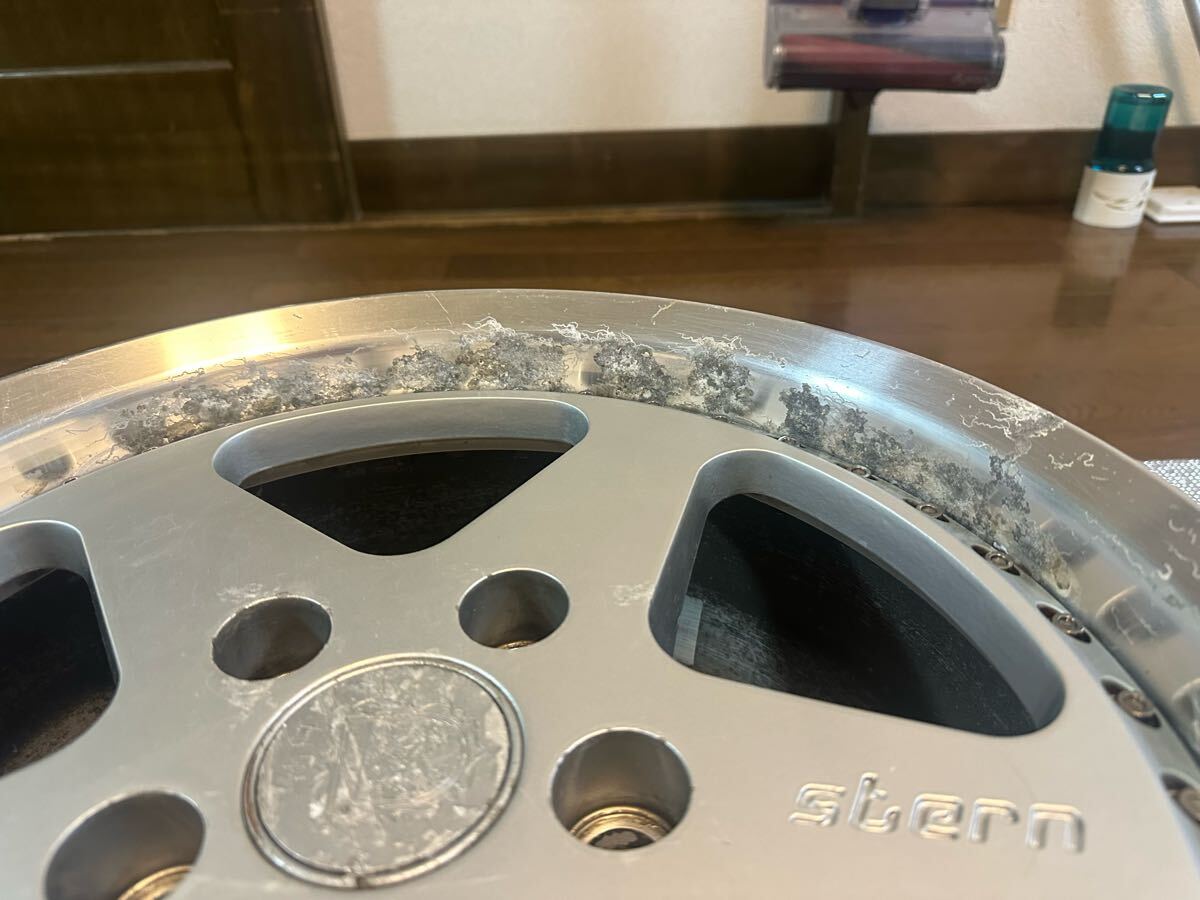 3ピース Stern シュテルン16インチ　8J ET36 5穴114.3 2本セット_4