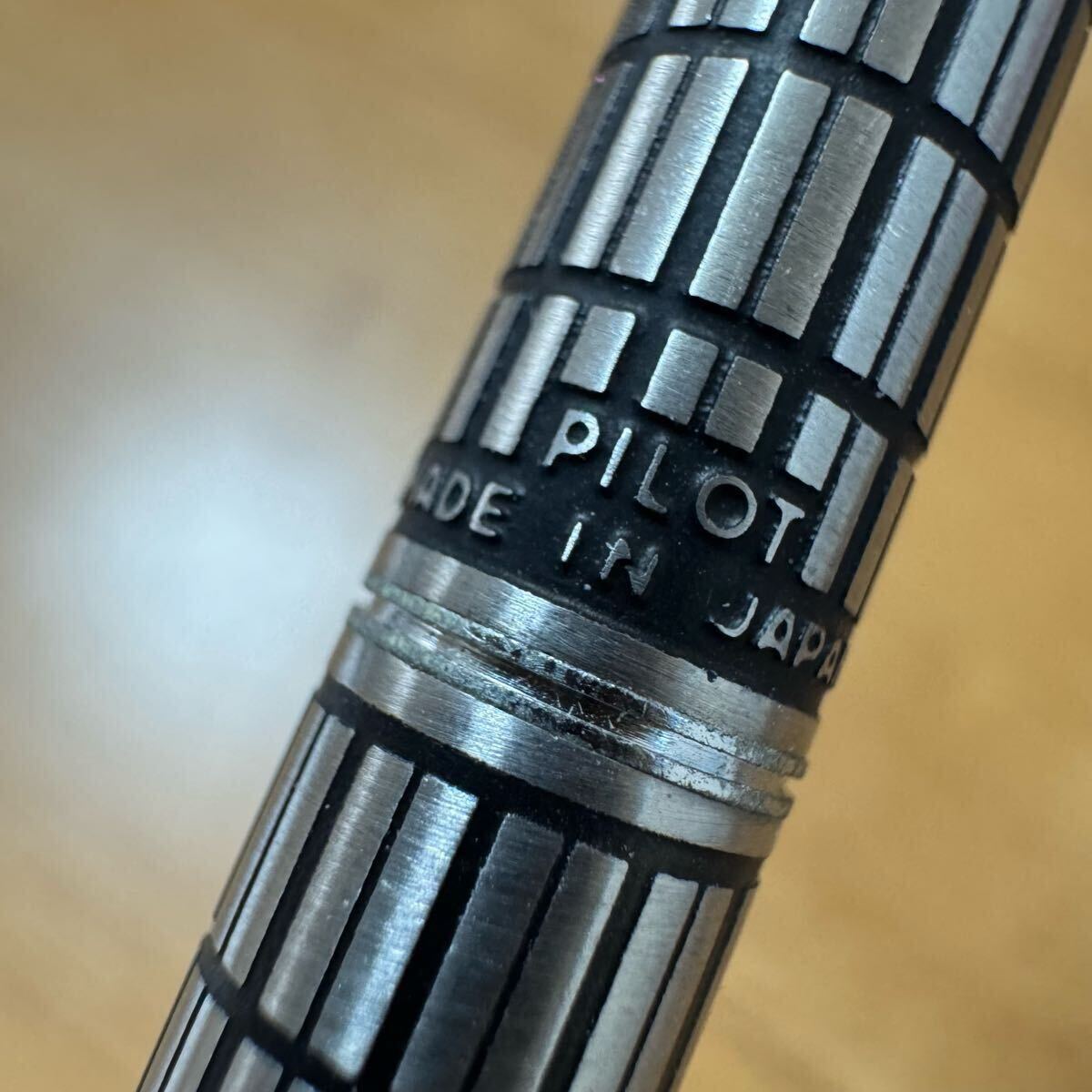 新品 廃盤 PILOT パイロット ELITE エリート 格子 食刻 蝕刻