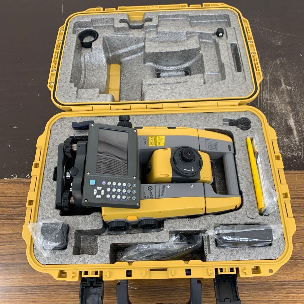 美品 トプコン TOPCON 自動追尾式トータルステーション GTシリーズ GT-1005 測量機器_1