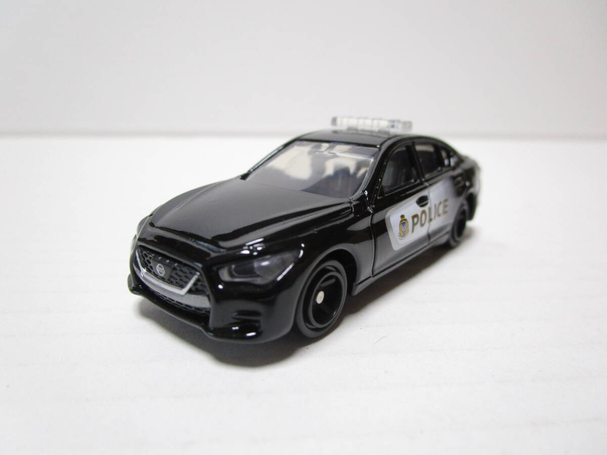 イオン特注 トミカ AEON NO.74 日産 スカイライン カナダ警察デザイン