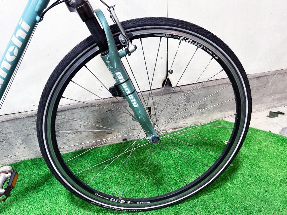 地域限定送料無料★そこそこ美品 中古★Bianchi ビアンキ CIELO クロスバイク チェレステ シマノ変速【Bianchi CIELO】ERC4_10