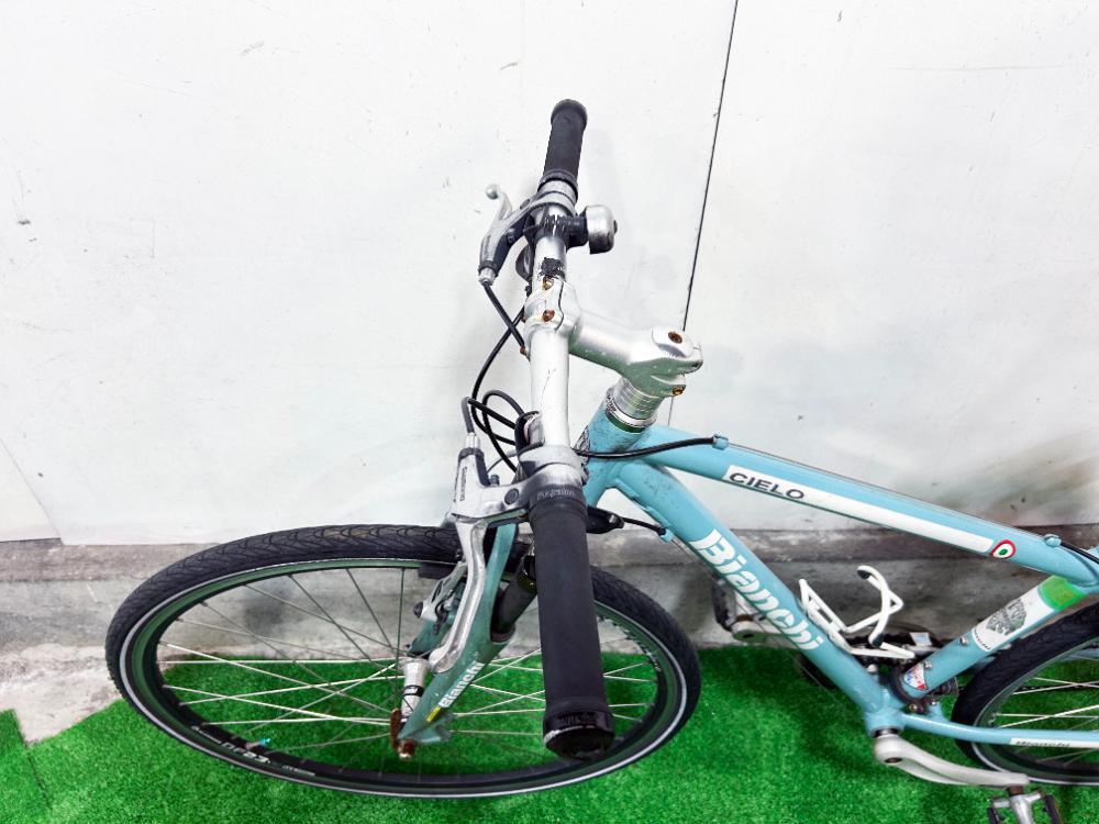 地域限定送料無料★そこそこ美品 中古★Bianchi ビアンキ CIELO クロスバイク チェレステ シマノ変速【Bianchi CIELO】ERC4_3