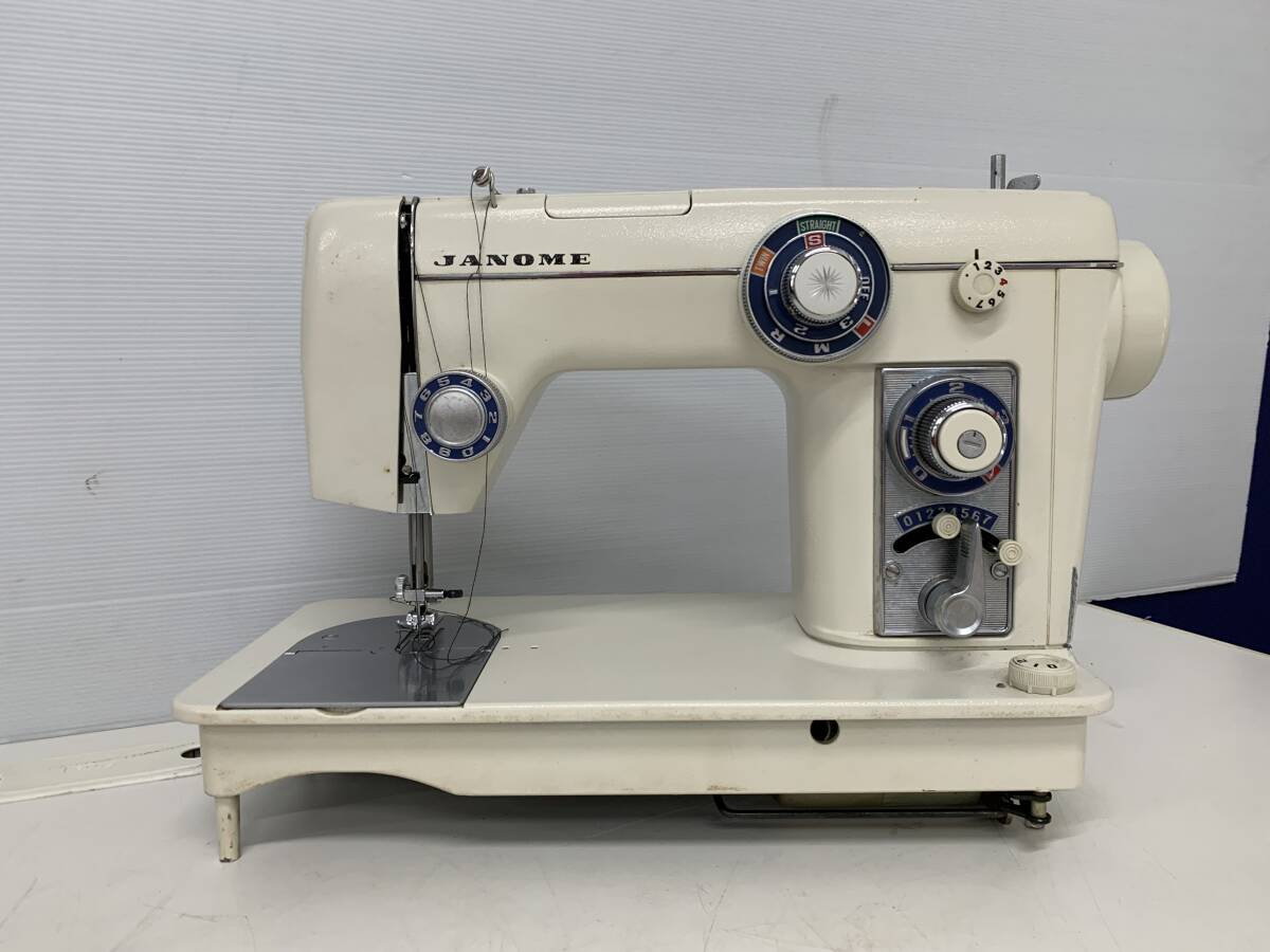 K　JANOME　ジャノメ　ミシン　MODEL　801　足踏みミシン　本体のみ　フットペダル　使い方の手びき　付属品付き_3